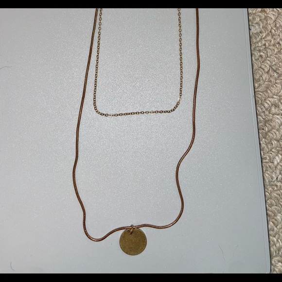 Necklace bundle - Picture 5 of 5